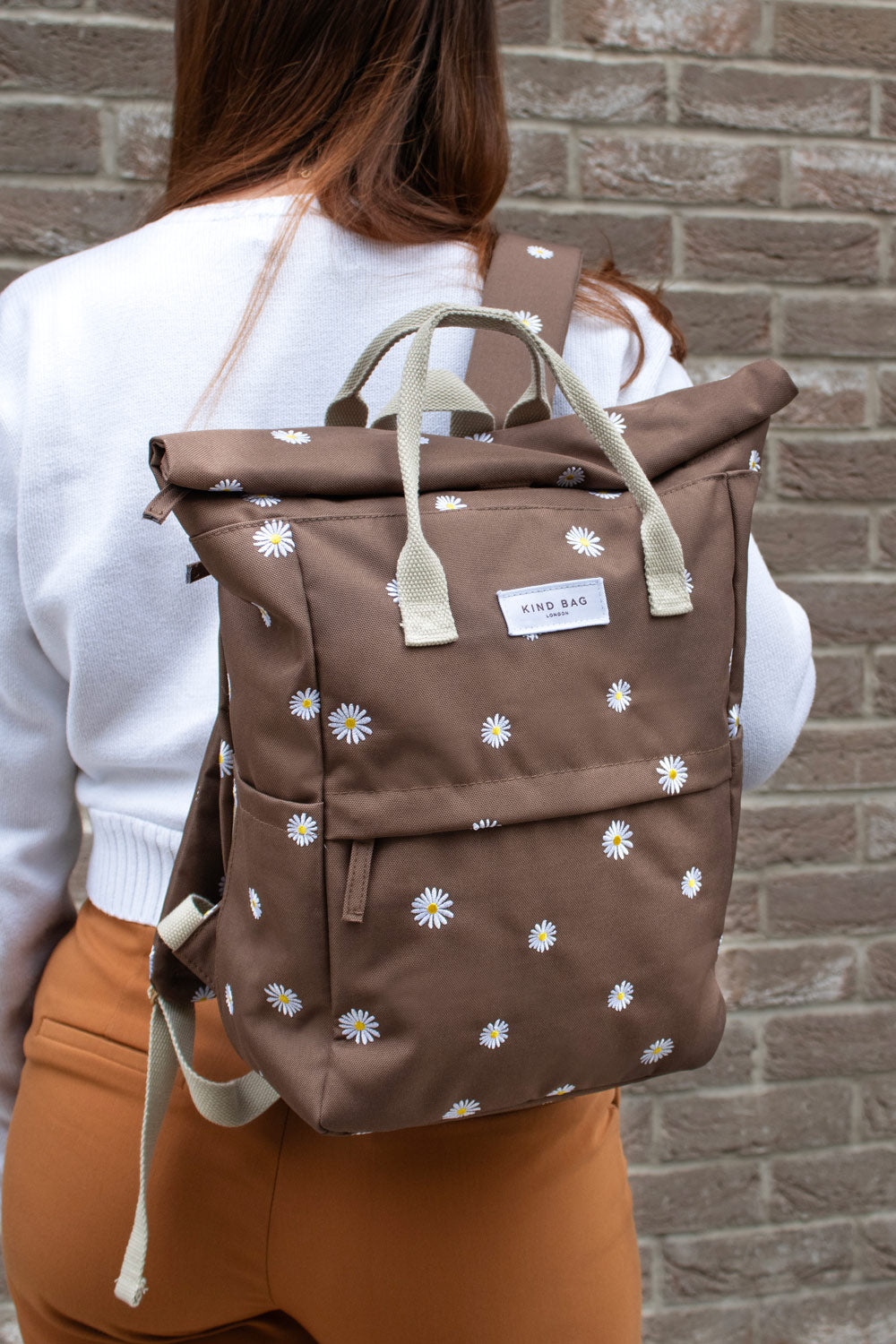 Daisies Brown | Embroidered Hackney Backpack | Medium