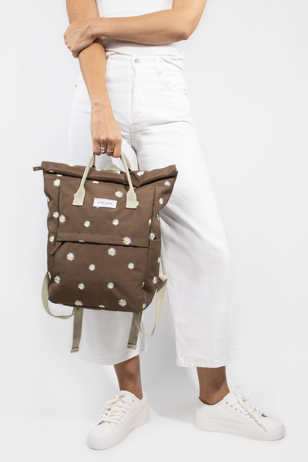 Daisies Brown | Embroidered Hackney Backpack | Medium