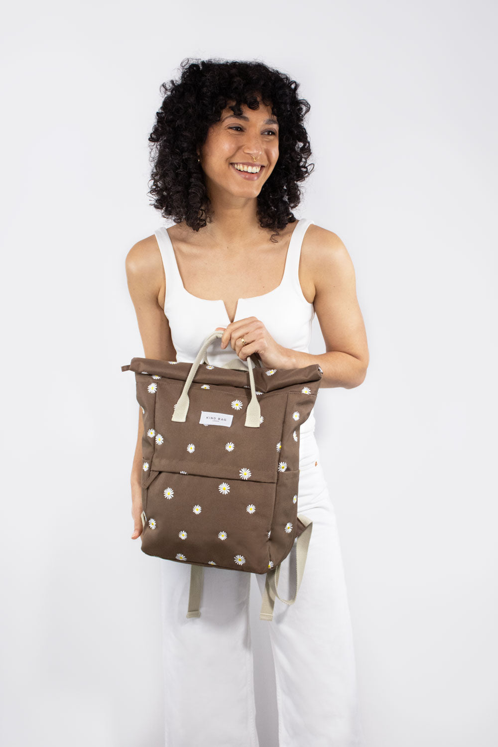 Daisies Brown | Embroidered Hackney Backpack | Medium