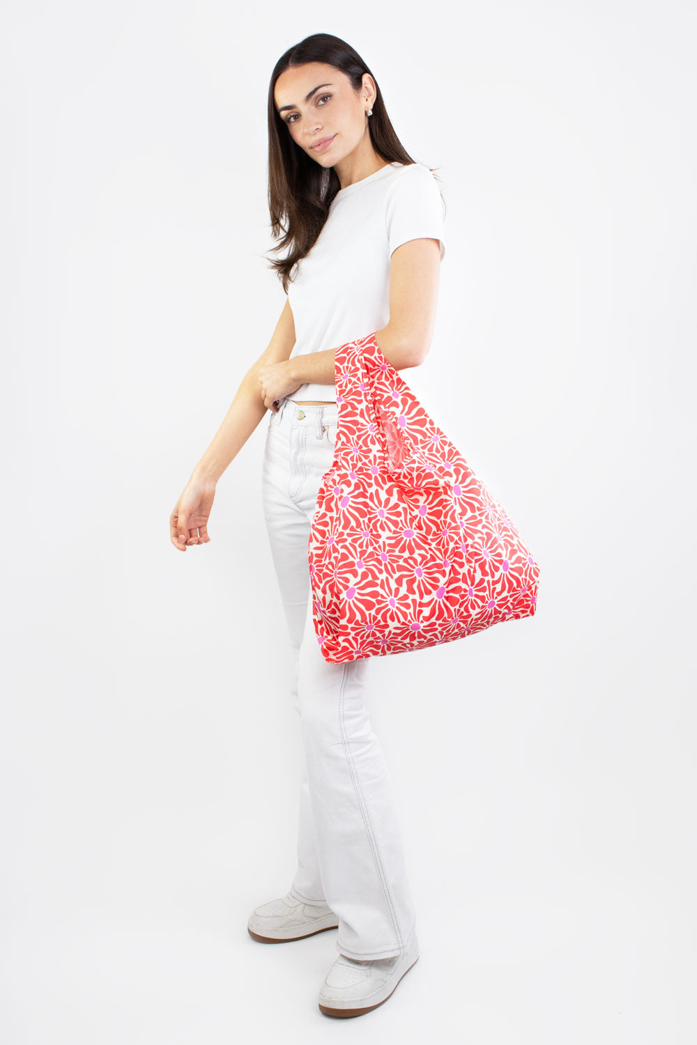 Abstract Flowers Red | Medium