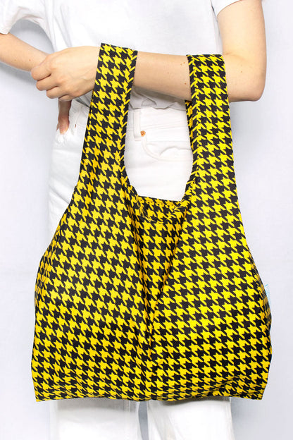 Kind Bag Dogtooth Yellow and Black Medium Reusable Bag  Front View